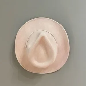 Mossant | Accessories | Mossant Pink Wool Hat Size Medium  display picture 1